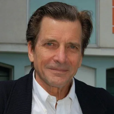 Dirk Benedict