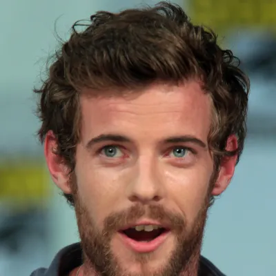 Harry Treadaway