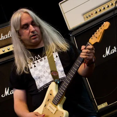 J. Mascis