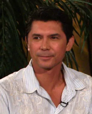 Lou Diamond Phillips