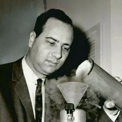 Theodore Maiman